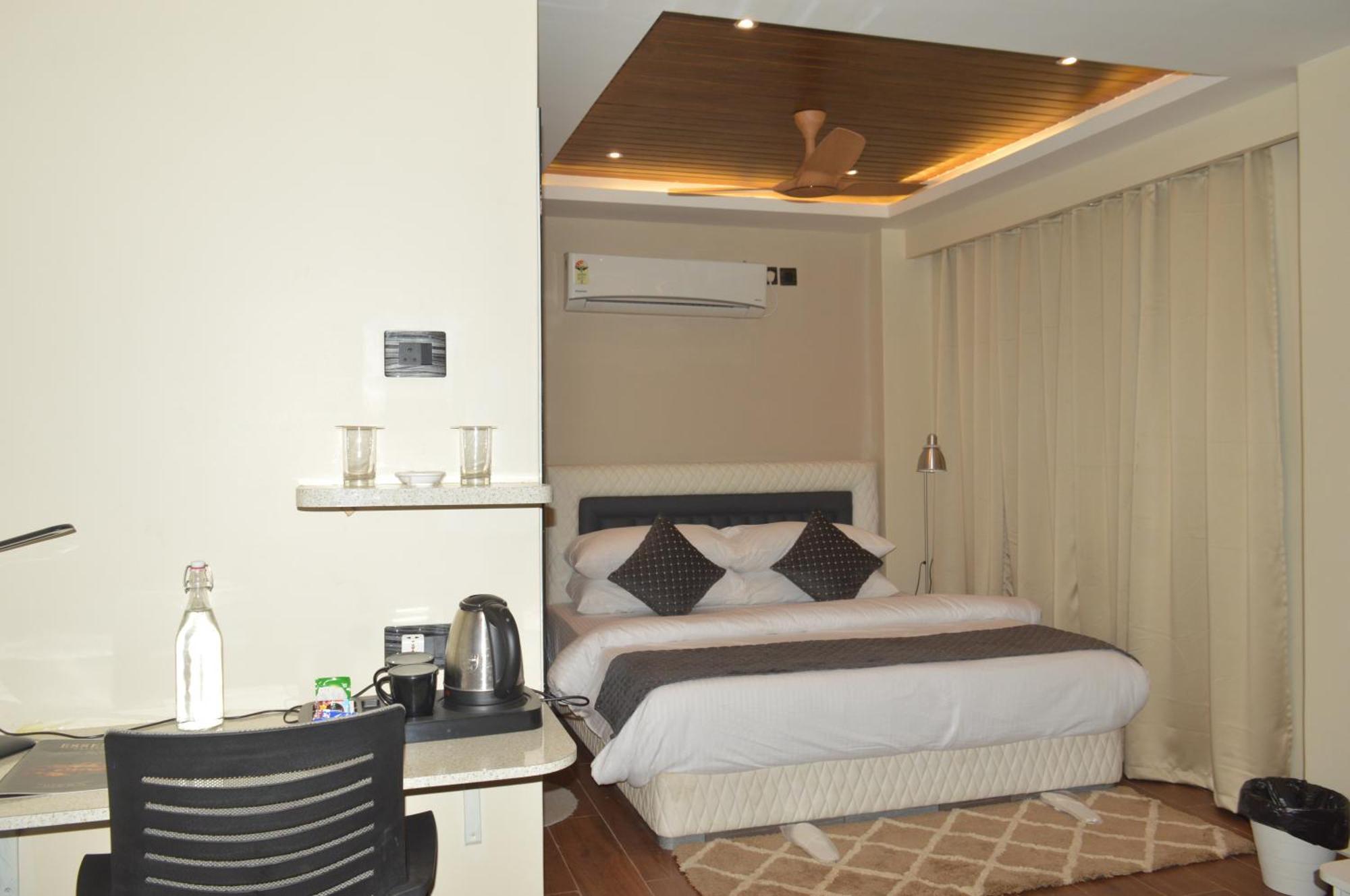 Hotel Essence Grandeur Guwahati Exterior foto